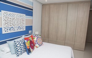 3 bedrooms, free WiFi, bed sheets, wheelchair access