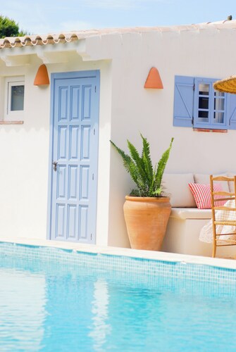 CHALET 2. 500 m2 privater Pool, LA BARROSA BEACH 4 km entfernt