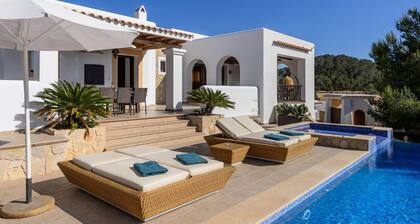 Special offer: Villa Almond with sea views