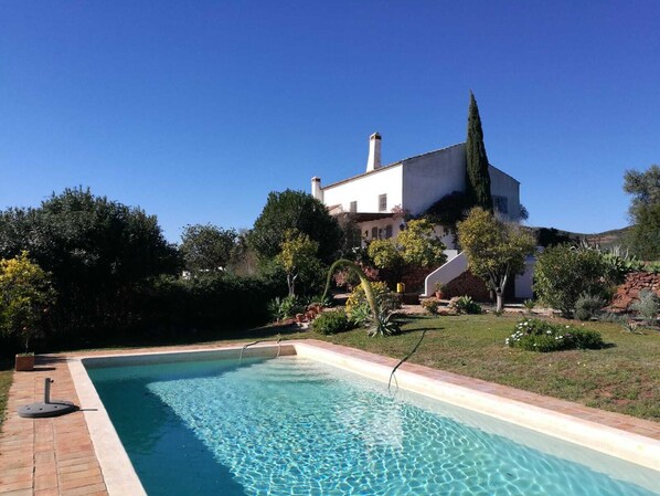 Piscine extérieure