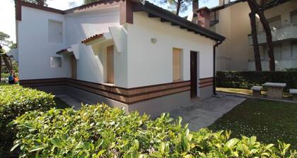 Villa in Lignano Pineta close to the beach