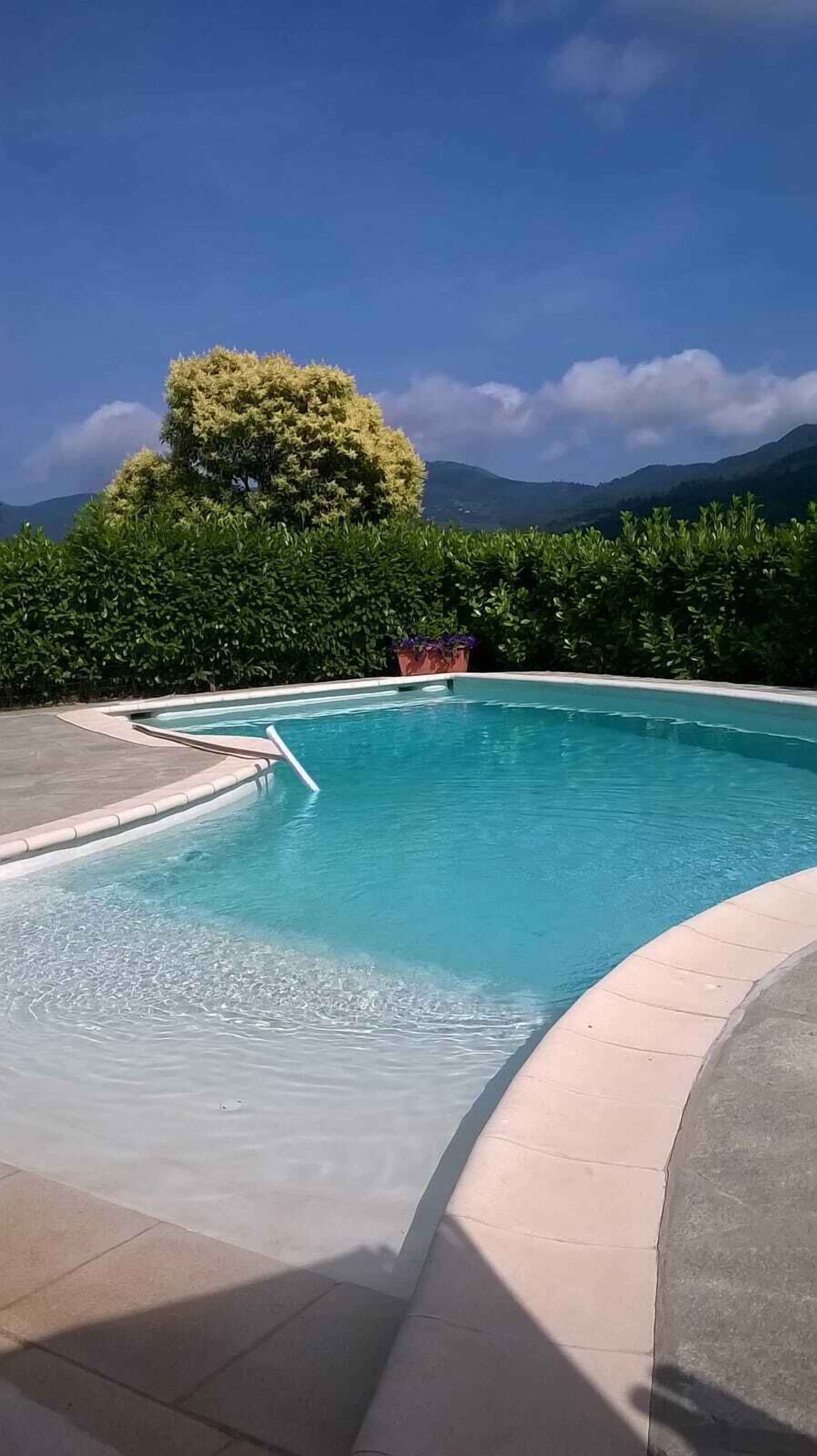 Villa in Garlenda with swimming pool, a few kilometers from the sea of ​​Alassio and the Golf 