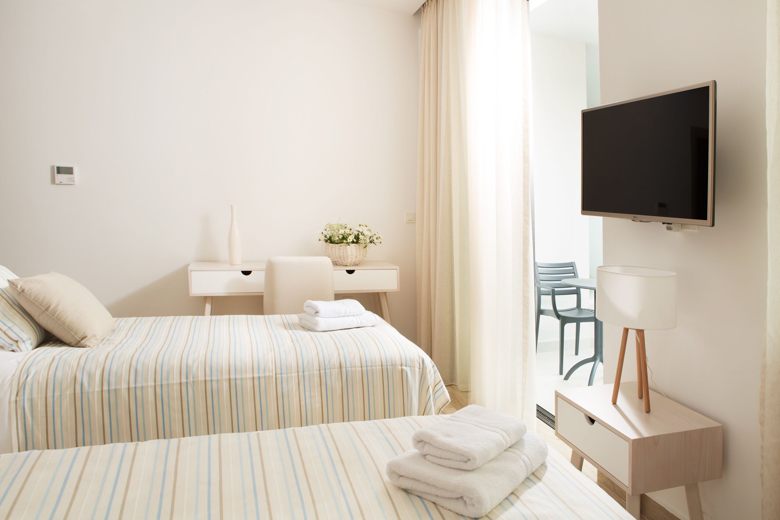 Lux villa ★ Beach at 150mt ★ Sea View ★ 2 Pool ★ 20 sleeps