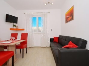 Flat-screen TV - Lobster Apartments (Split)