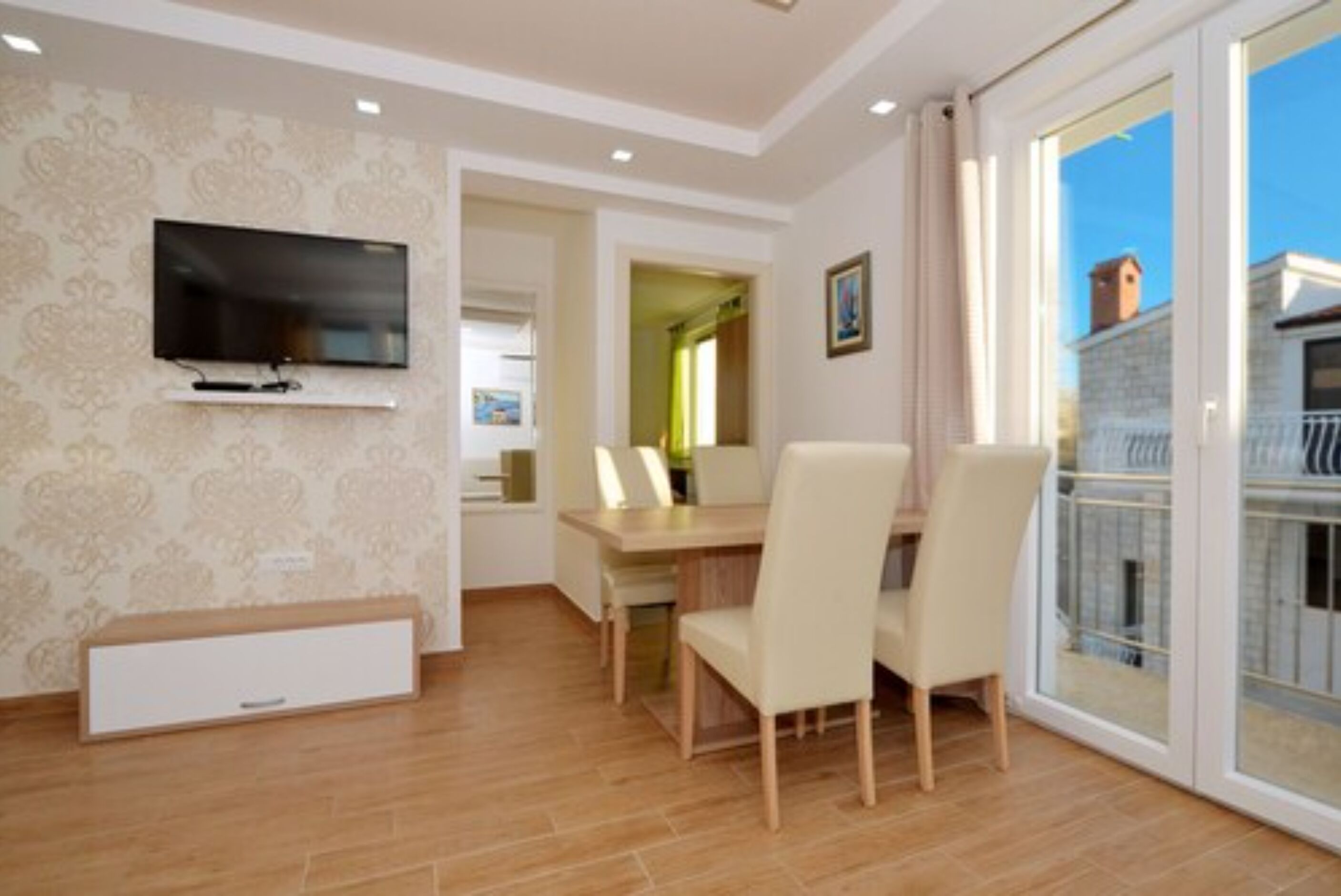 Apartment, 2 Bedrooms | In-room dining