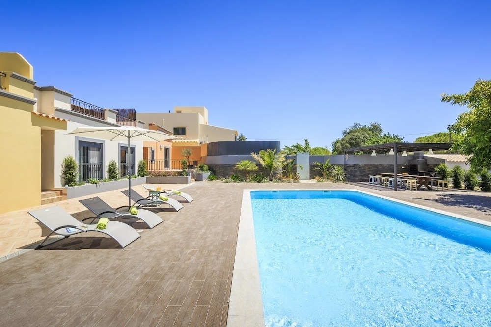 Villas Marim Flamingo Villa