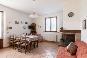 Interior - Farmhouse in Chianti (gaiole in chianti)