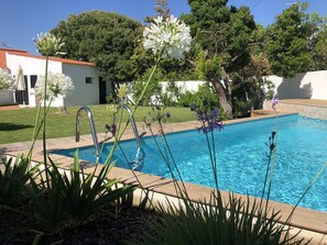 Utomhuspool