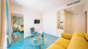 Luxury Suite | Living area