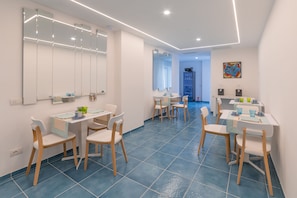 Colazione preparata su ordinazione inclusa, servita tutte le mattine 