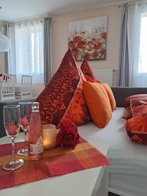 1 chambre, coffres-forts dans les chambres, fer et planche à repasser