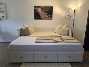 1 bedroom, iron/ironing board, free WiFi, bed sheets