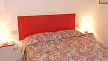 2 bedrooms, iron/ironing board