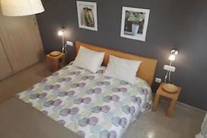 2 bedrooms, iron/ironing board, travel cot, free WiFi - The sea and La Gomera at your feet! (Adeje)
