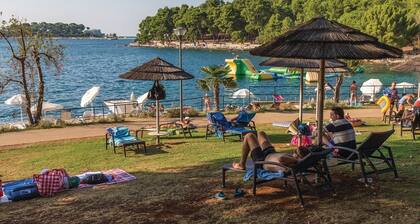 Beautiful villa with pool, sea view, KA, barbecue, WLAN, suitable for families