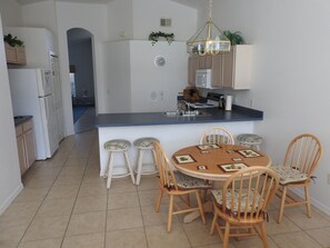 Dining - House Near Mickey - Luxury 4 Bedroom Villa with own heatable pool (Davenport)