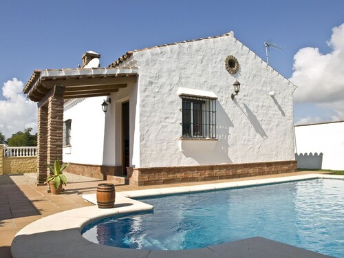 Maison de vacances pour 4 personnes avec piscine privée, à 500m de Conil, avec terrasse couverte