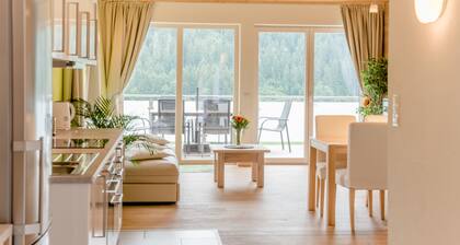 Deluxe Bungalow mit großer Sonnenterrasse als Highlight