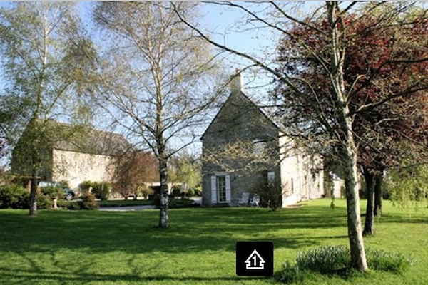 vue de la maison du côté jardin