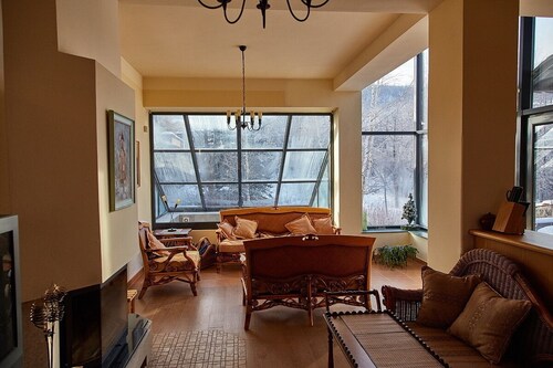 LUXE Villa Tsaghkadzor