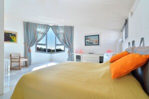 6 slaapkamers, een kluis op de kamer, een strijkplank/strijkijzer