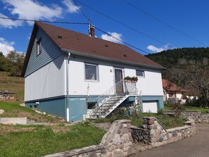 Exterior - Detached house located on a plot of 7 acres with garden, terrace (Oberbruck)