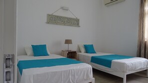 5 bedrooms, WiFi, bed sheets