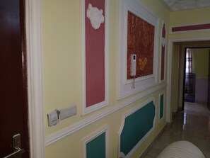 Interior - Apartment 3 Residence Kuwait City. (bonamoussadi) bangué (Douala)