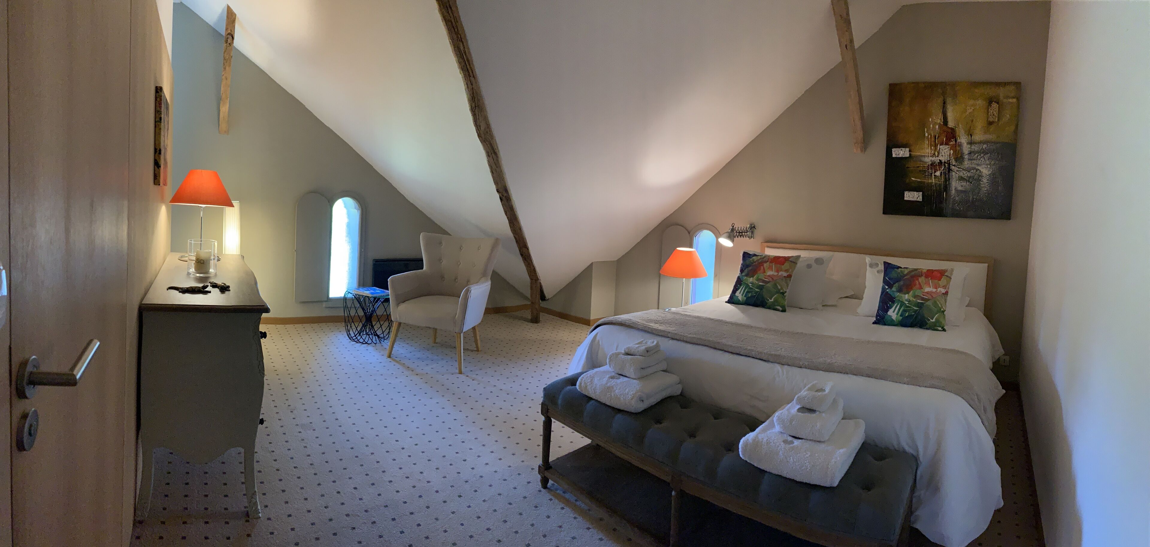 5 Schlafzimmer, Bügeleisen/Bügelbrett, WLAN, Bettwäsche