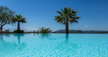 F4 vue Exceptionnelle sur la baie de Saint Cyprien et le golfe de Porto-vecchio