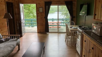 Smart TV, table tennis