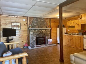 TV connectée, table de tennis de table