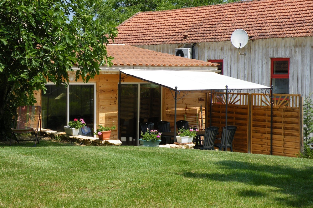 The domain of Pécany - gîte Les Figuiers