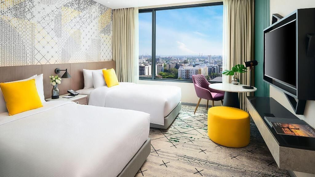 1 chambre, minibar, coffres-forts dans les chambres, bureau