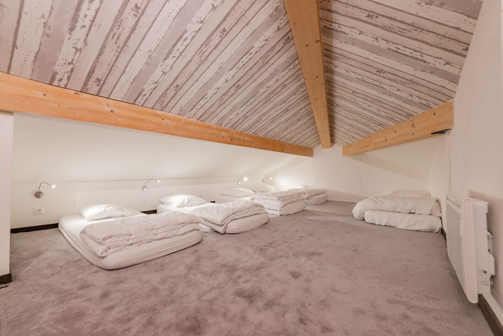 4 bedrooms, free WiFi