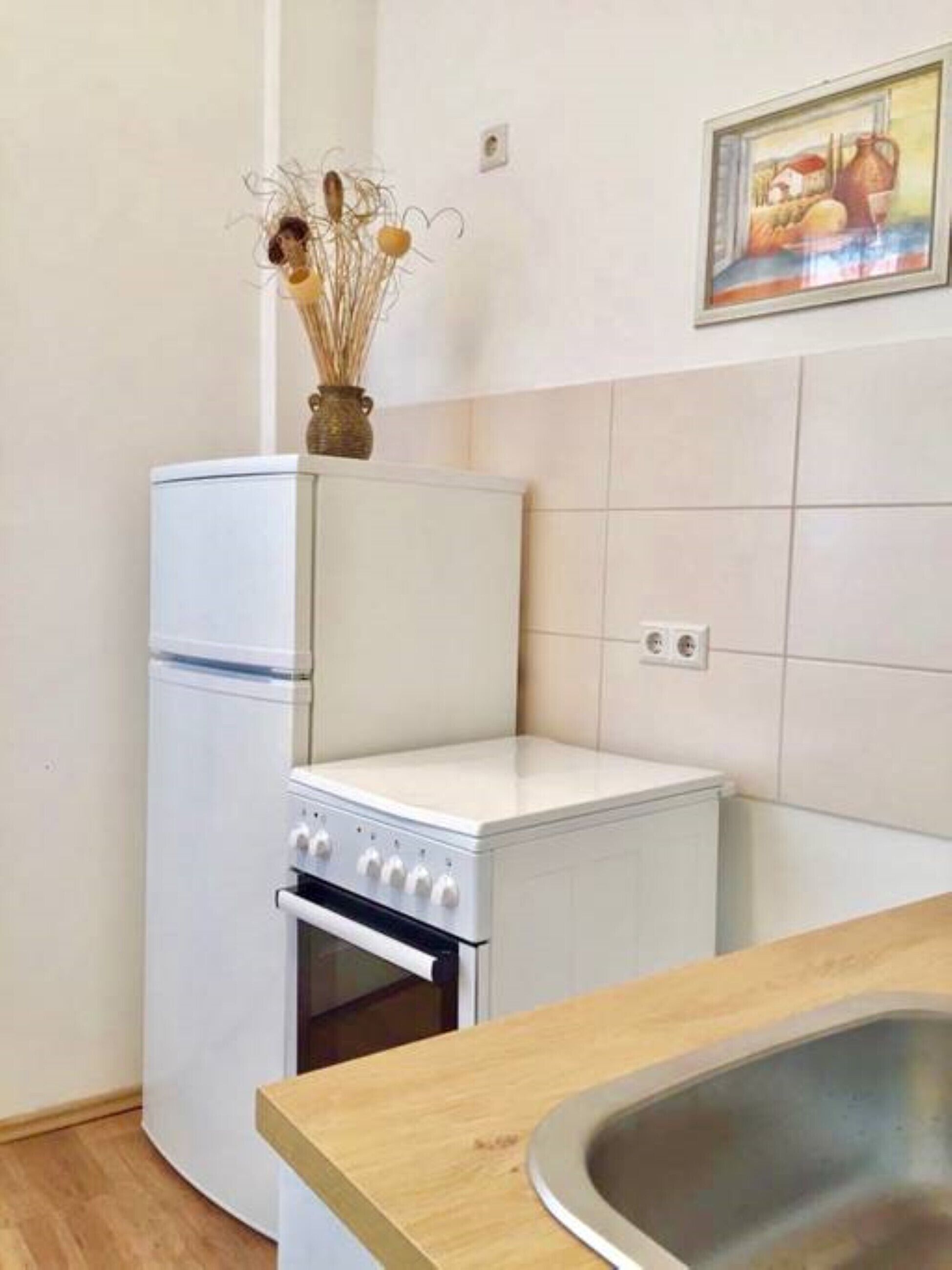 Apartment with garden view