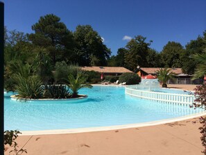 Piscina externa, piscina aquecida