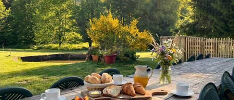 Servei de restauració a l'aire lliure