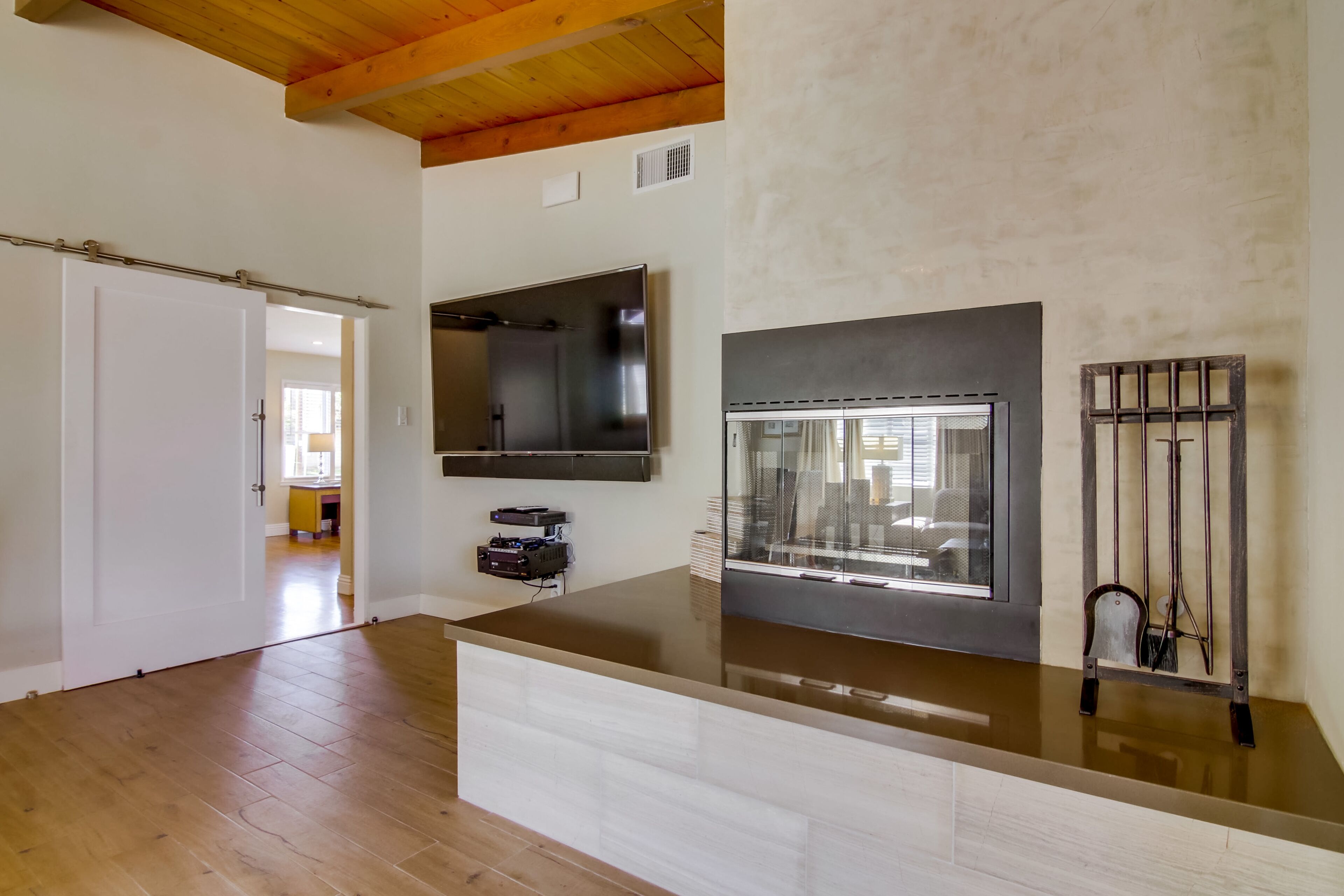 Amazing Imperial Beach Property.....Sleeps 10!