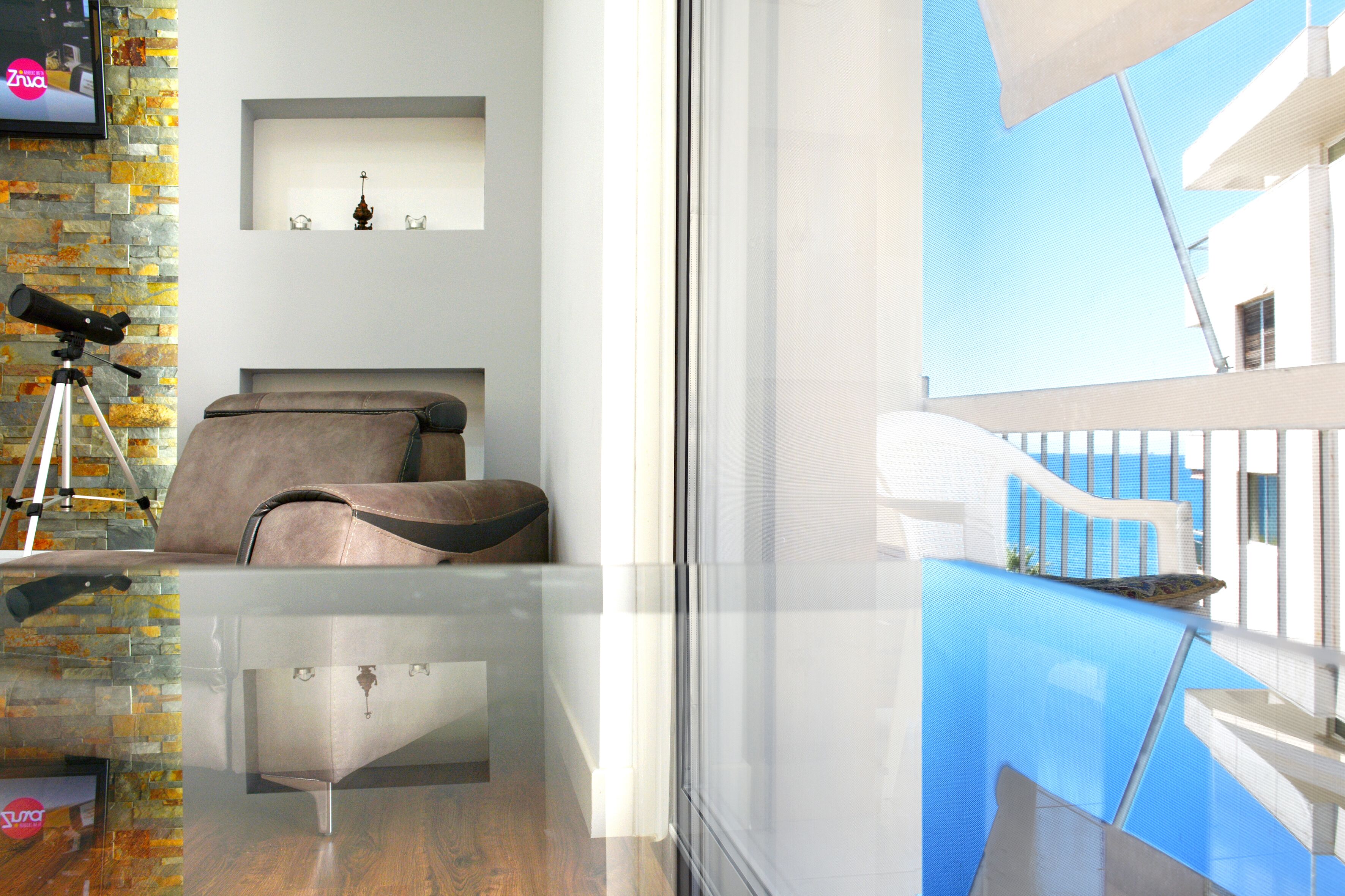 Luxury at its Best Beach Condo in Palaio Faliro for up to 5 people