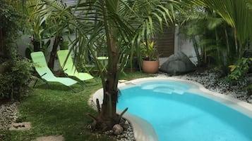 Piscine extérieure, piscine chauffée