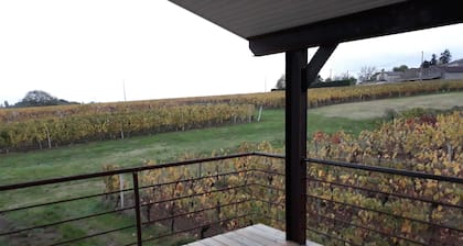 Le Chalet Vigneron - Annex of Château Saint Christophe - 3 mins from Saint Emilion