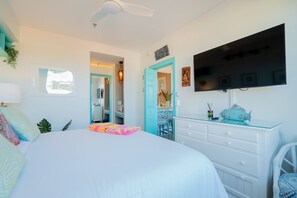 1 bedroom, desk, iron/ironing board, free WiFi