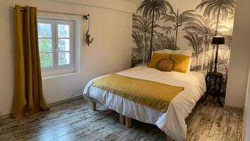 4 Schlafzimmer, Bügeleisen/Bügelbrett, WLAN