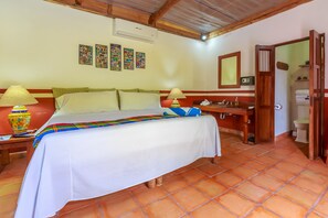 1 bedroom, in-room safe, WiFi, bed sheets - One Bedroom Suite, Serene, Pool, Gardens, Rooftop Terrace, Kitchenette (Isla Mujeres)