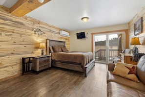 1 bedroom, free WiFi, bed sheets - Ghost Canyon Getaway Unit #2 (Hermosa)