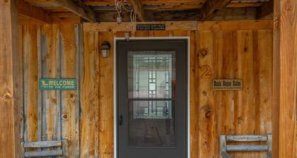 Ghost Canyon Ranch ja B & B