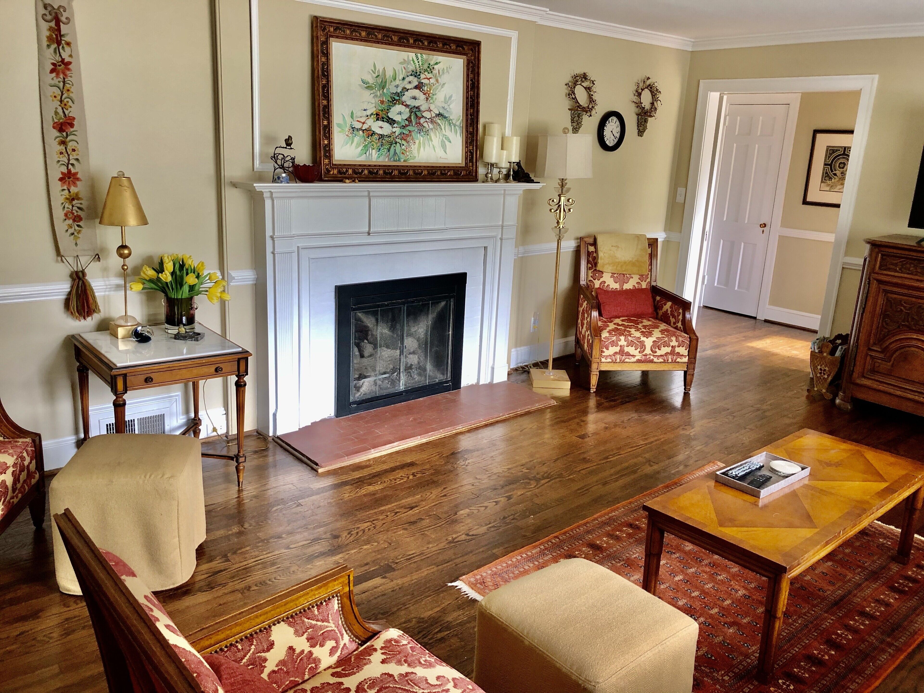 Elegant Pet Friendly Ranch Home close to everything!