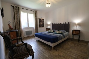 3 Schlafzimmer, Bügeleisen/Bügelbrett, kostenloses WLAN, Bettwäsche
