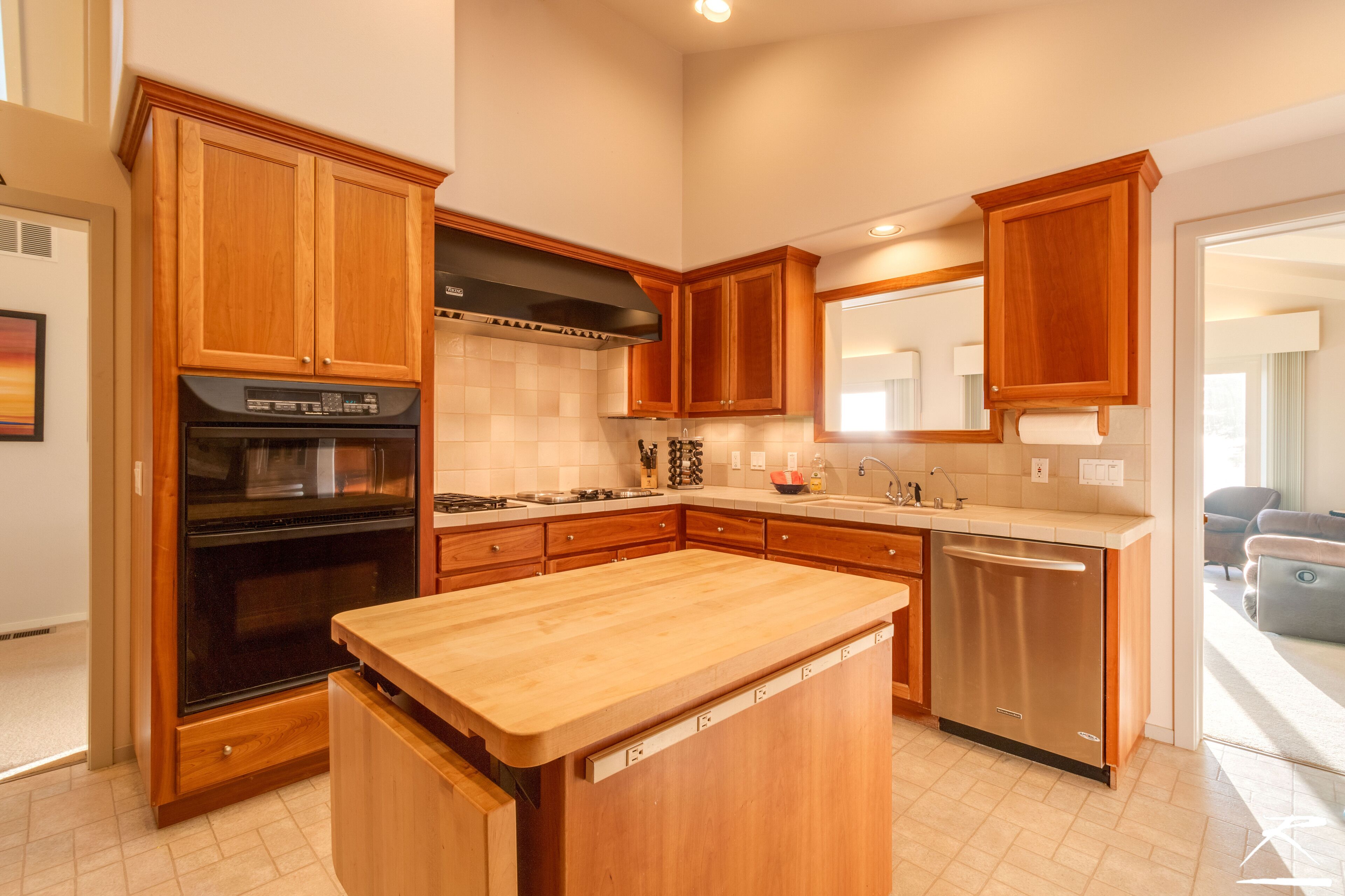 Trinidad Oceanfront Vacation Rental Sleeps up to 16